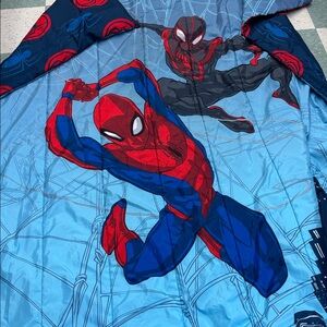 Marvel Spider-Man Blue and Red twin Bedding reversible